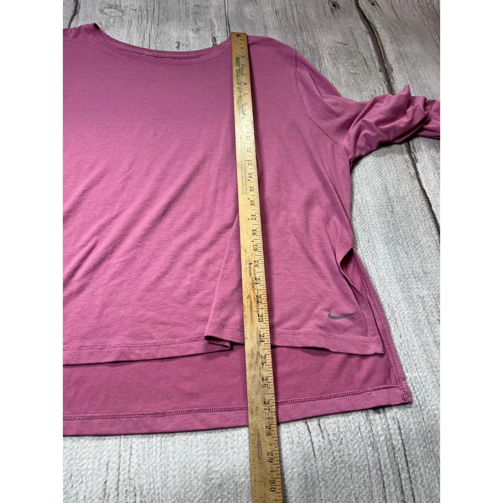 Nike Yoga Dri-FIT Top Women‎ 2X Plum Pink Athletic Minimalist Long Sleeve